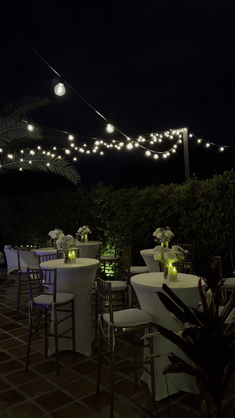 Mobile bartending service at outdoor venue Miami
